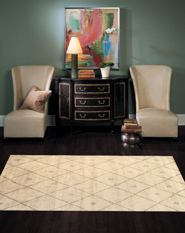 Moroccan Wool Geometric Area Rug in Ivory