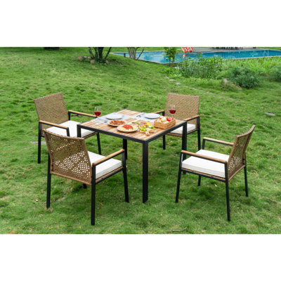 Ensemble de table de salle à manger 5 pièces toutes saisons avec trou pour parasol