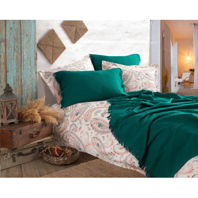 Cotton Paisley Quilt