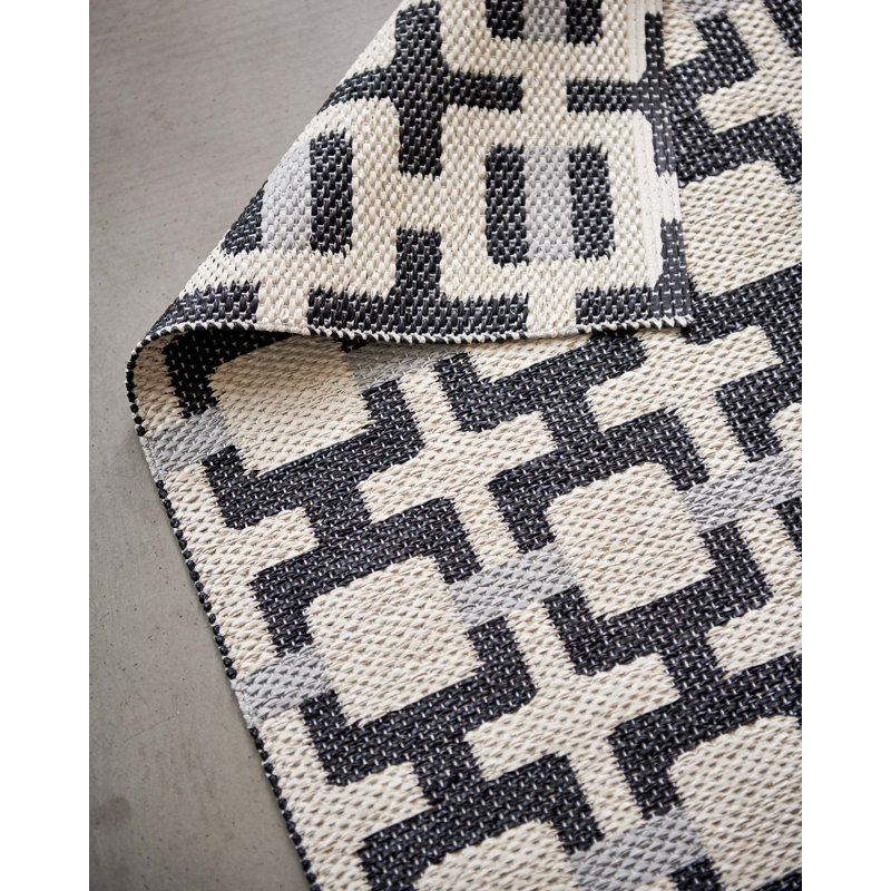 Rug TOM Leaf 2.25 X 4 Ft, Rectangle 2'3" x 3'11", Black