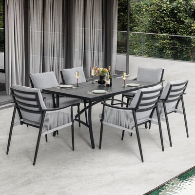 Ensemble de salle à manger 7 pièces en aluminium et corde de polyester avec trou pour parasol