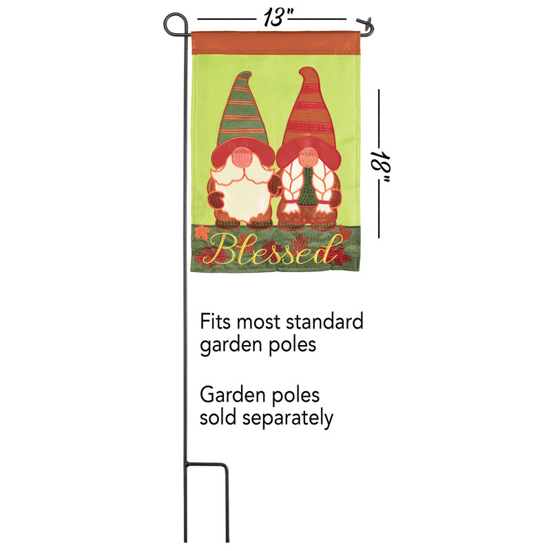 Drapeau de jardin en polyester 18 po x 13 po Blessed Gnomes Polyester