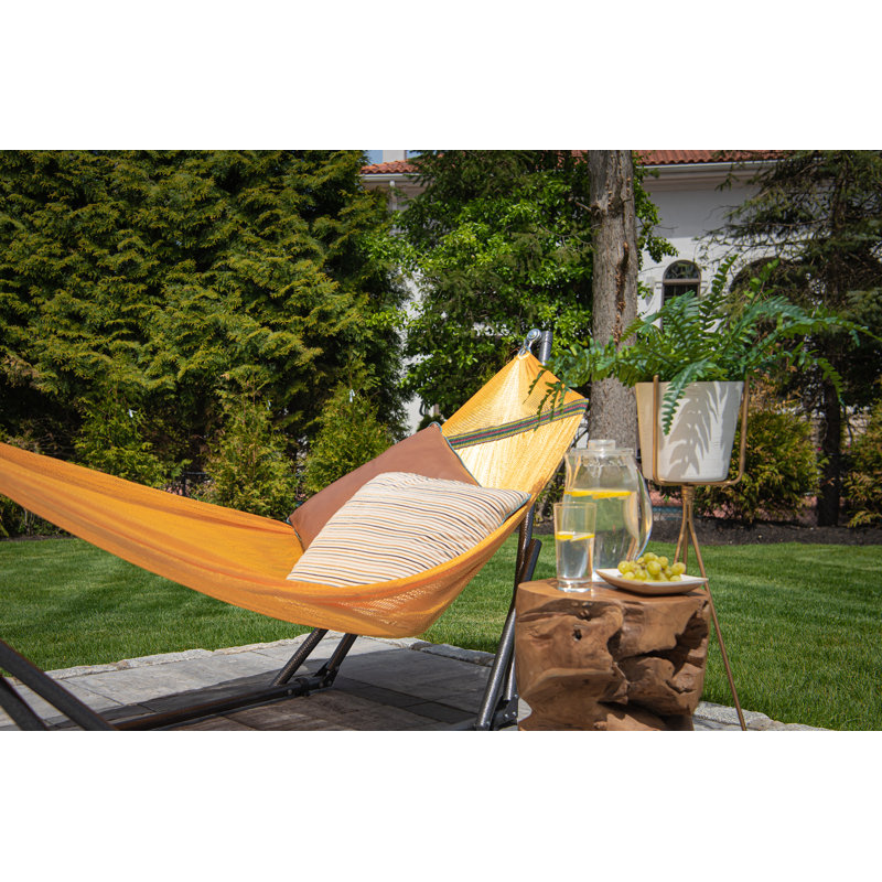 Hamac de camping portatif Govan avec support, Jaune, L 116 po x l 33 po x H 39 po