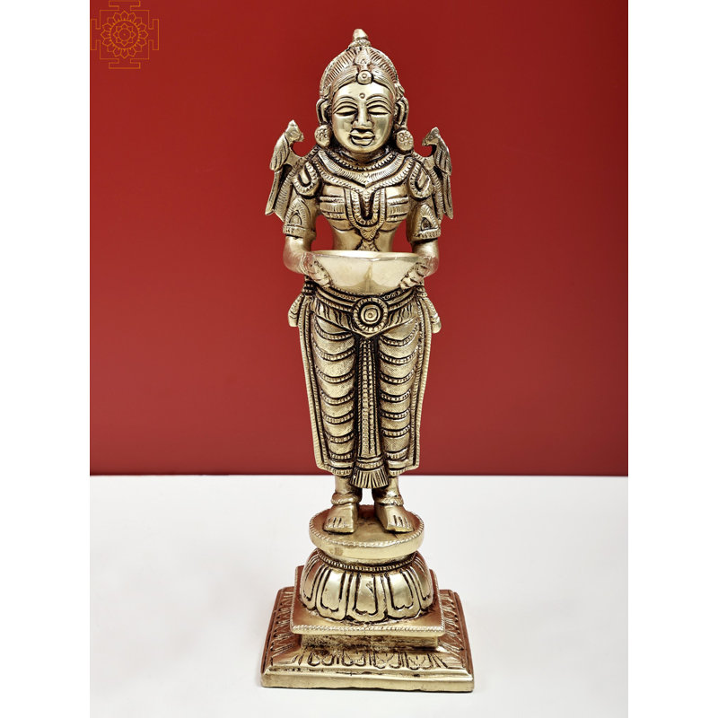 Statue