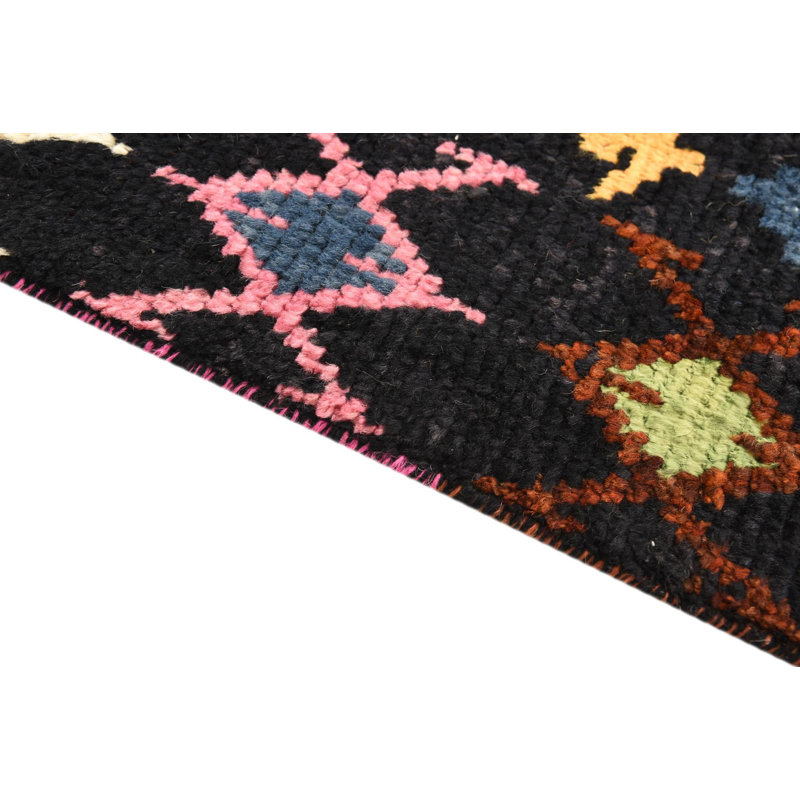 Iniguez Black Rug