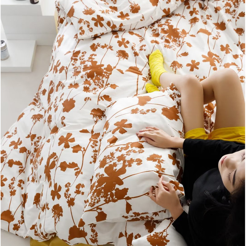 Floral Comforter Set Botanical Flower Bedding Set, Full Comforter + 2 Standard Pillowcases, White Pumpkin Floral