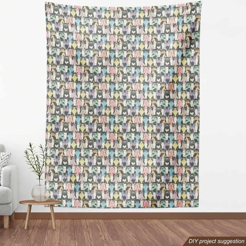 Tissu amusant avec des dessins animés, l 58 po x L 180 po