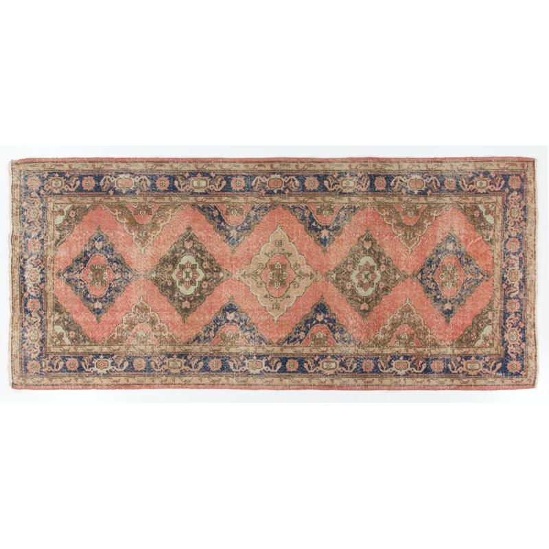 Tapis de couloir turc fabriqué à la main de style milieu du 20e siècle pour le couloir