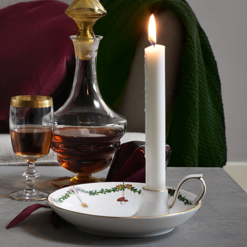 Star Fluted Christmas Porcelain Dish