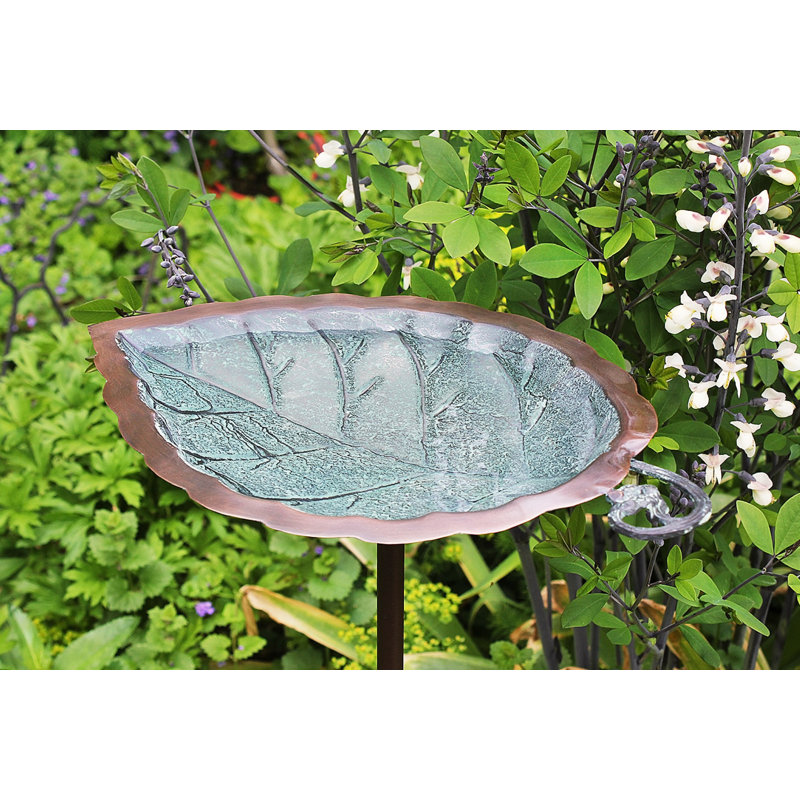 Aspen Leaf Birdbath with Stake