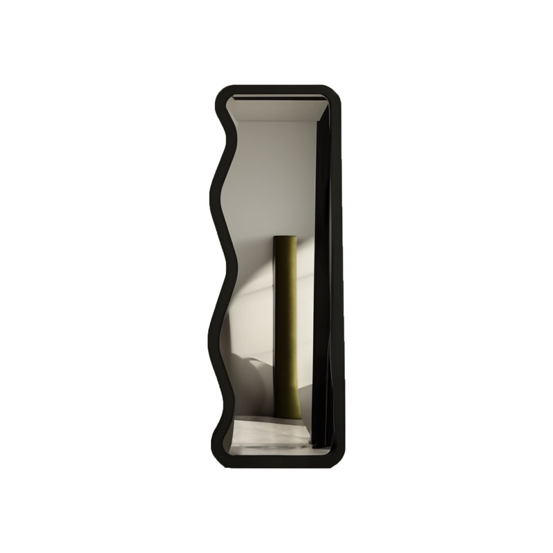 Wattie Mirror, Black