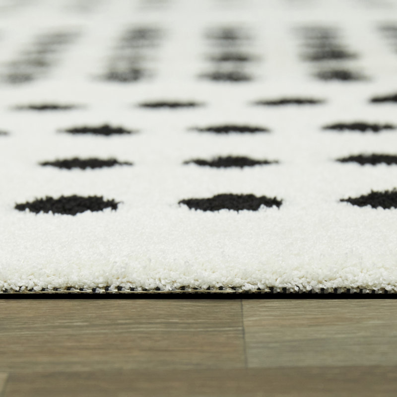 Tapis blanc / noir Donagene, Rectangle 7 pi 10 po x 10 pi