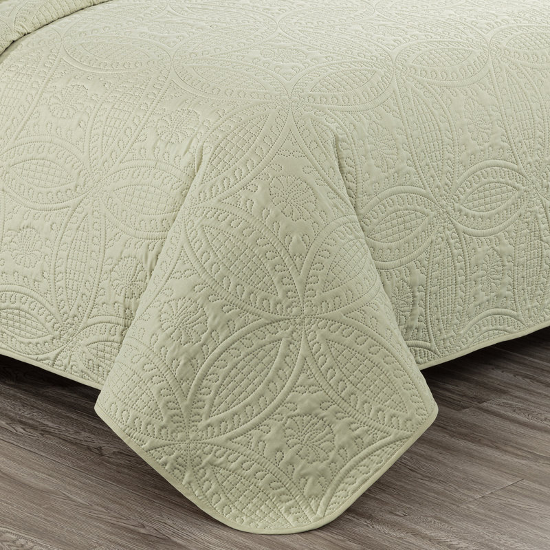Austin Microfiber Reversible 3-Piece Coverlet / Bedspread Set, King Coverlet / Bedspread + 2 King Shams, Tan