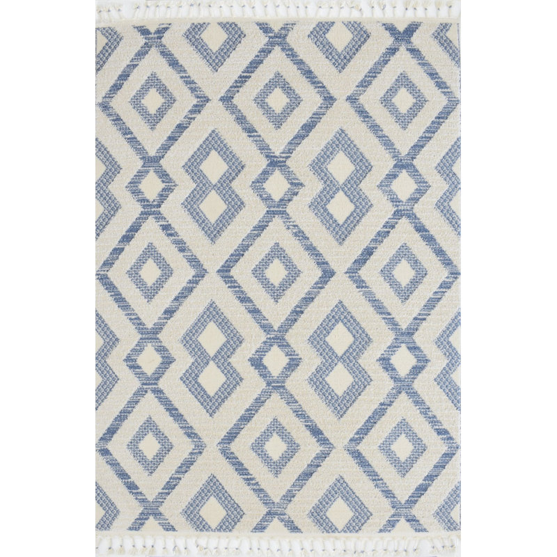 Tapis blanc en polyester / polypropylène tissé à la machine Kaze, Rectangle 2 pi 6 po x 4 pi
