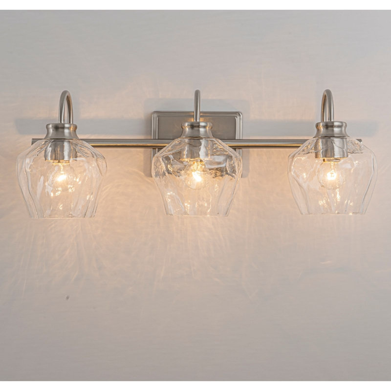 Éclairage pour meuble-lavabo à intensité variable Montalto, Trois lumières, Chrome