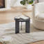 Table basse ronde en bois de chêne noir et pieds en métal noir-1826638083