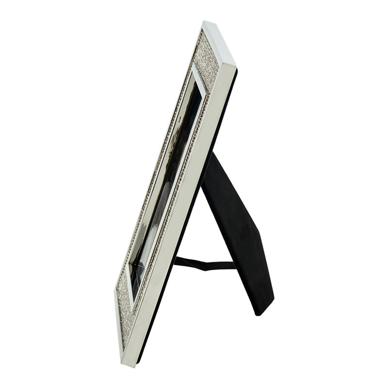 Nilde Silver Metal Picture Frame with Mat