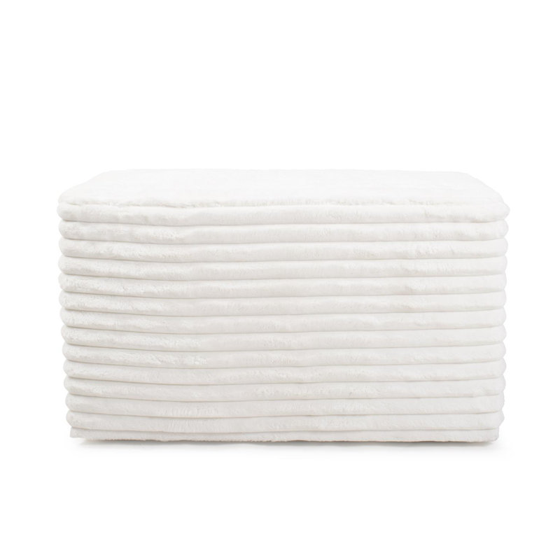 Universal Upton Shar Pei, White