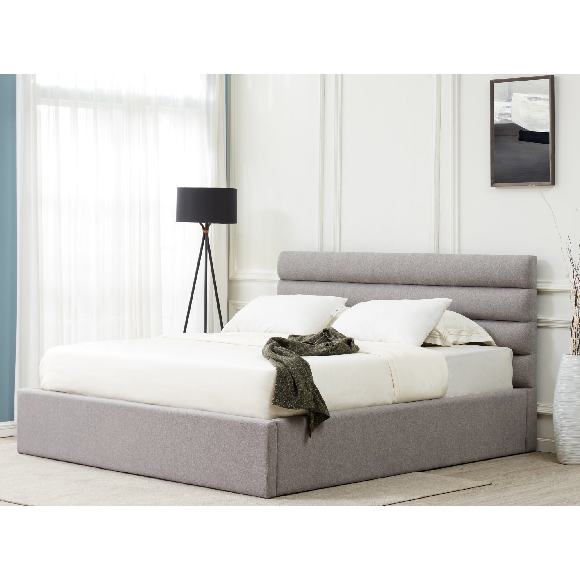 Ruma Upholstered Platform Bed, King, Light Gray