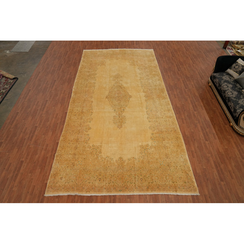 Tapis oriental doré 9 x 19