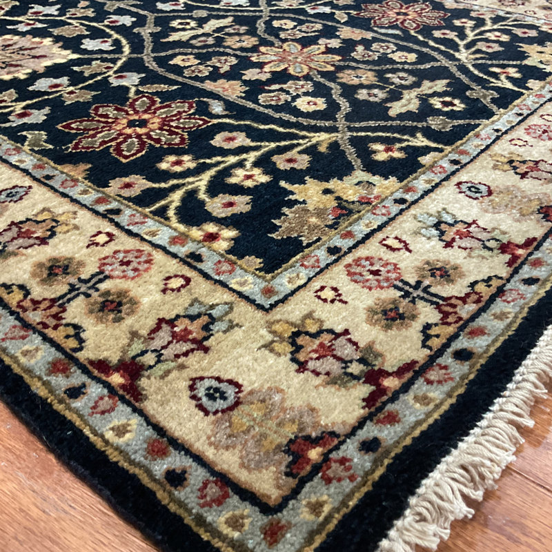 Selethia Wool Geometric Indoor Rug