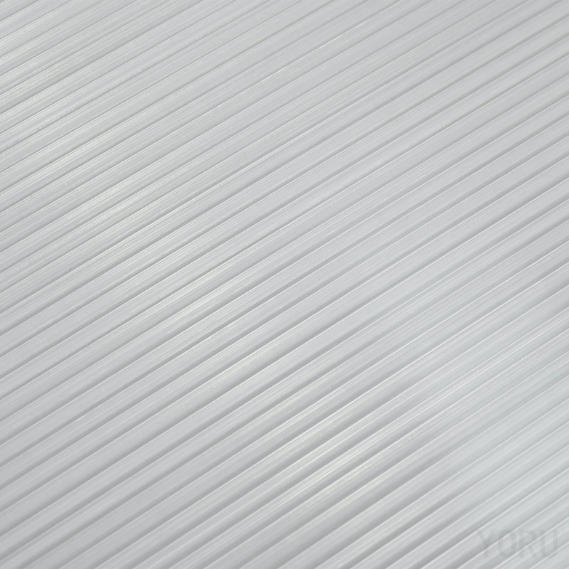 Paquet de 14 panneaux de serre en polycarbonate Outsunny, 4 panneaux de polycarbonate à paroi simple de 4 pi x 2 pi x 0,16 po, feuilles de plastique imperméables et protégées contre les rayons UV, transparent
