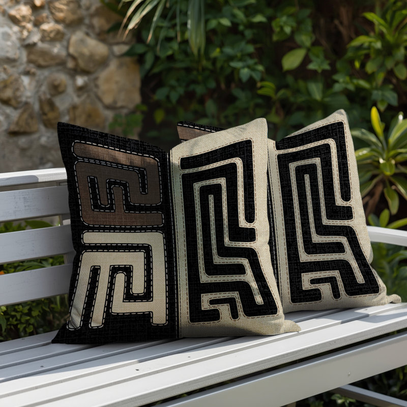 Oreiller réversible intérieur / extérieur à imprimé tribal Tonto, 20x20, Black