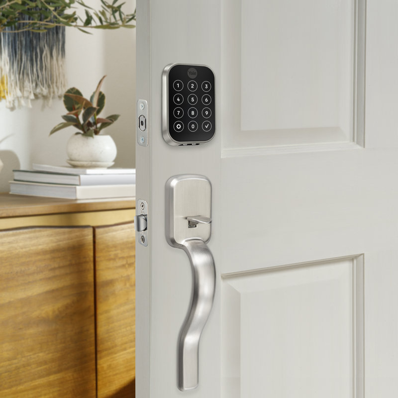 Écran tactile sans clé Yure Assure Lock de Yale avec Wi-Fi et poignée Ridgefield, Nickel satiné