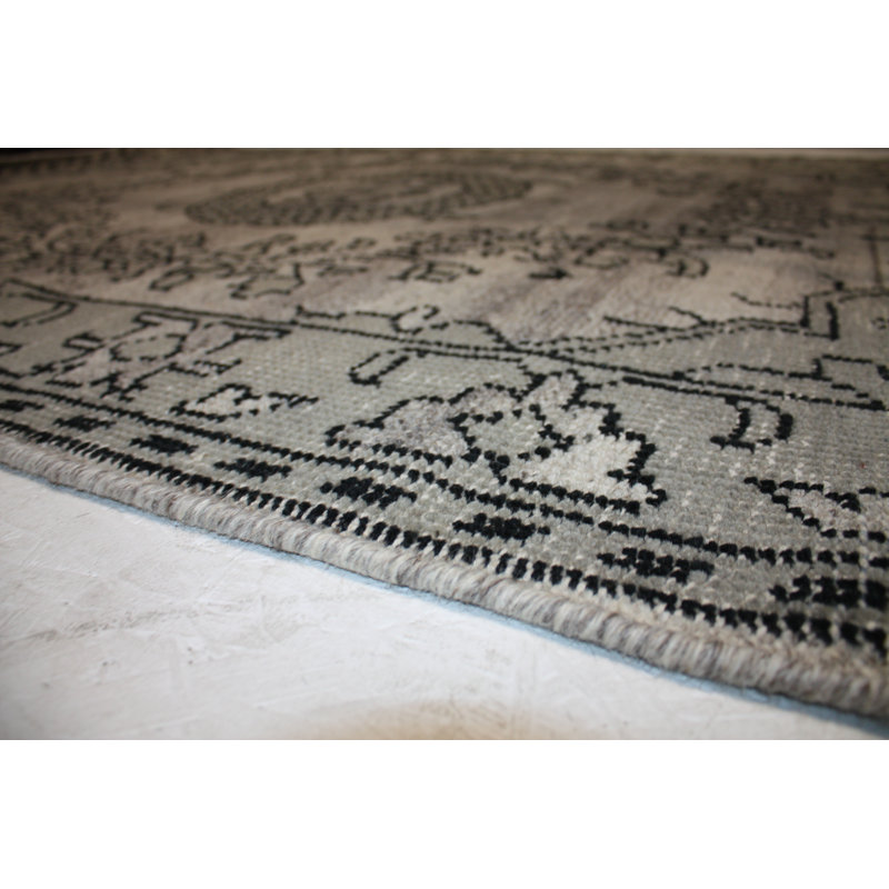 Gilles Oriental Wool Hand Woven Area Rug, Rectangle 140 x 200cm