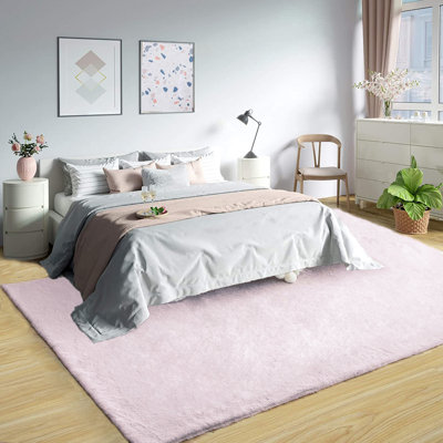 Sunaina Faux Fur Washable Indoor Rug