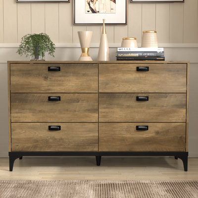 6 - Drawer Chest of Drawers