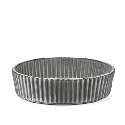 Laika Round Fluted Baker