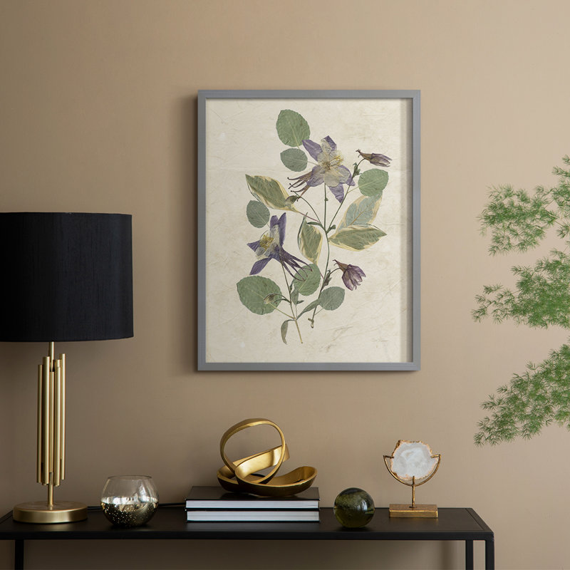 Pressed Arrangement IV, reproduction encadrée - bois massif, Gris, H 30 po x l 24 po