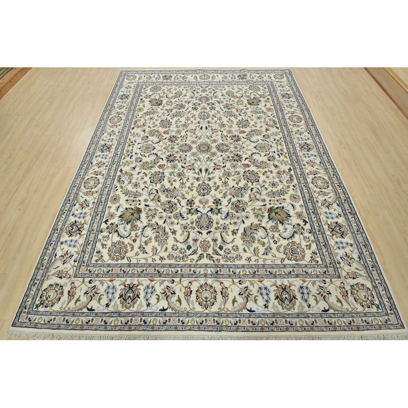 Fine Traditional Rug 7’6” X 10' White Wool Hand-Knotted Oriental Carpet