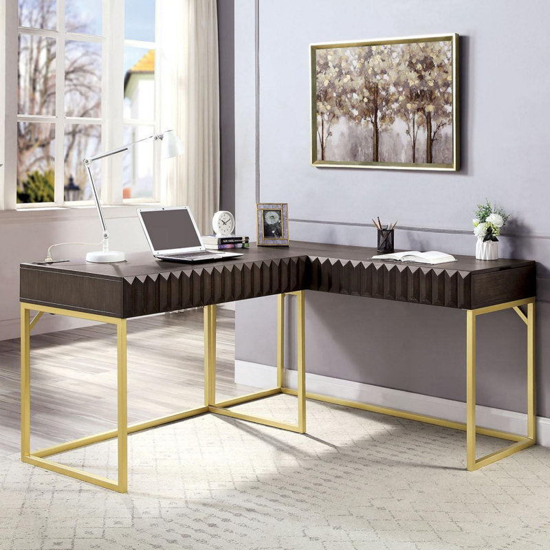 Sleek & Chic Modern Computer Desk, Walnut