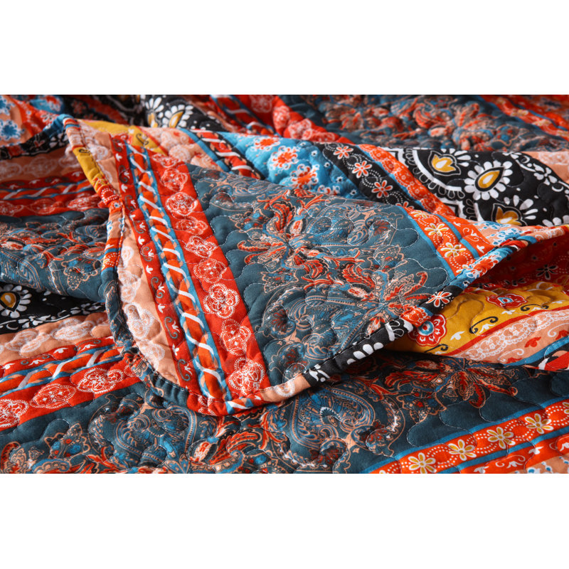 King Size Multicolor Polyester Bohemian Quilt Bedspread Set