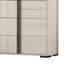 Commode haute Hyao, 5 tiroirs avec poignées chromées, placage blanc délavé