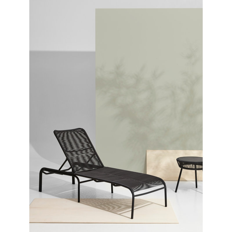 Loop Outdoor Chaise Lounge