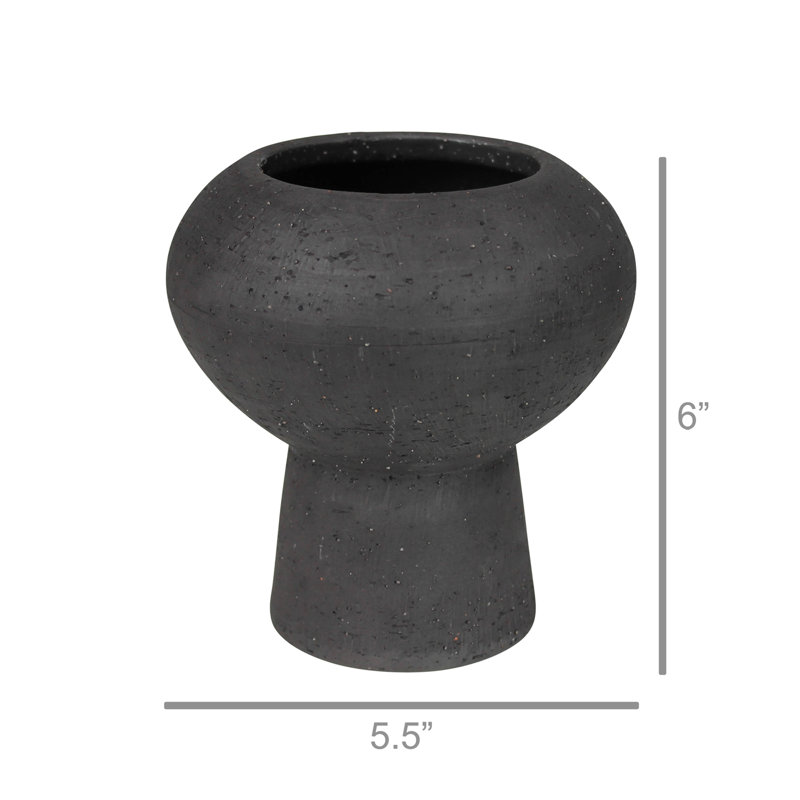Vase de table en céramique noire Tommy, H 6 po x l 5,5 po x P 5,5 po
