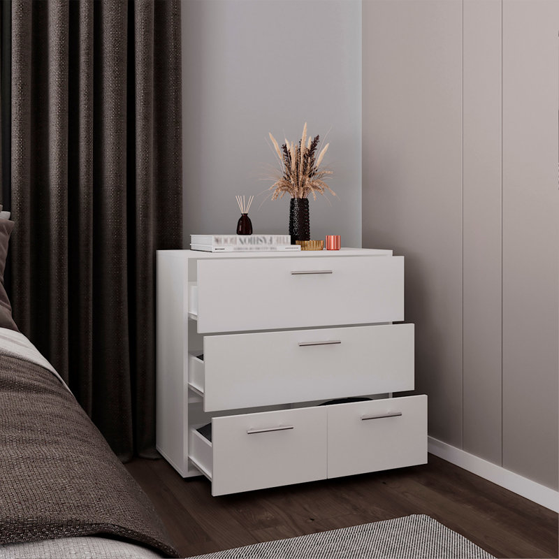Commode à quatre tiroirs Alpine, rangement dans la chambre à coucher