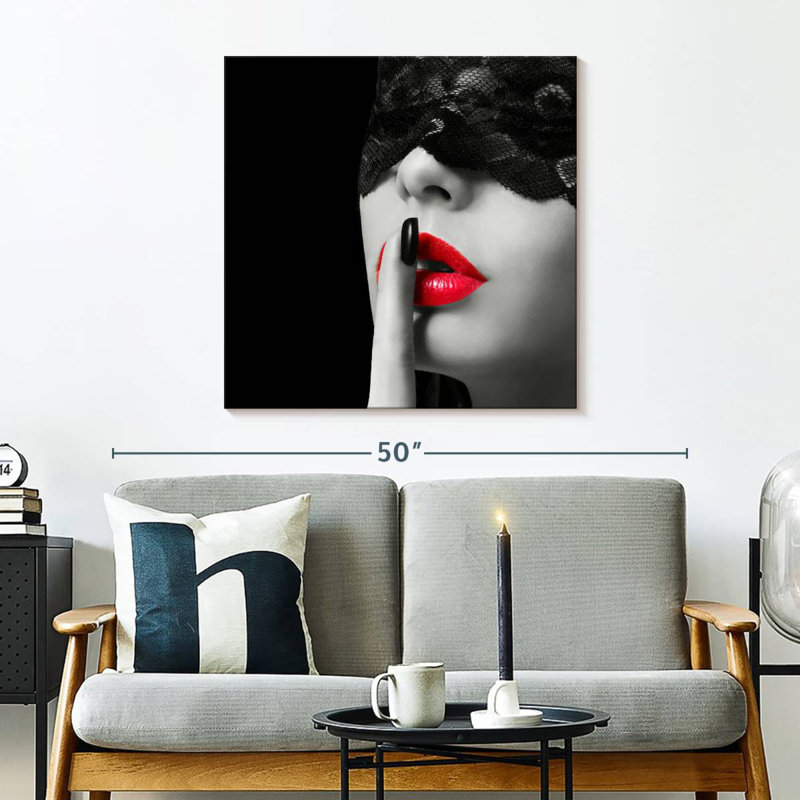 Shuttleworth Sophisticated Lips, 30" H x 30" W