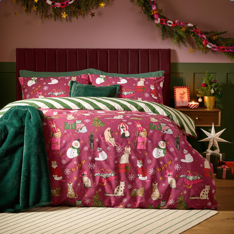 Feline Festive Striped Duvet Cover Set, King Duvet Cover + 2 Standard Pillowcases