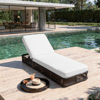 Chaise longue de piscine réglable Kellan, corde tissée et structure en fer avec coussin épais, chaise longue d'extérieur pour la piscine, la plage et la cour