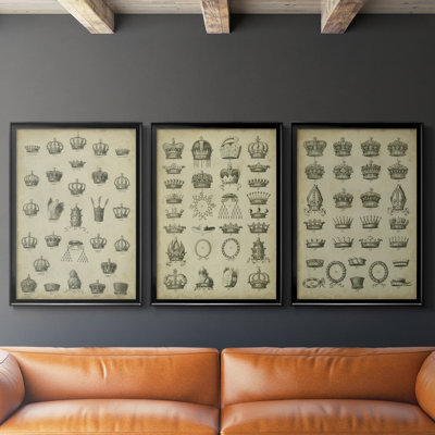Heraldic Crowns & Coronets II - Toile tendue avec châssis sur mesure - 3 pièces