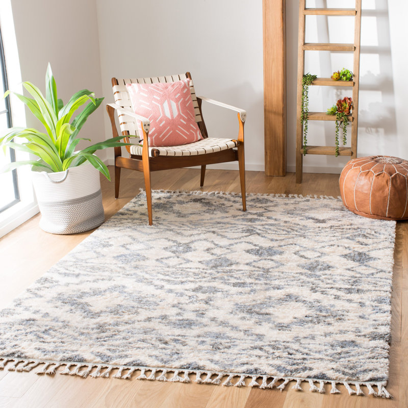 Triplett Fringe Shag Cream/Grey Area Rug, Rectangle 5'3" x 7'6"