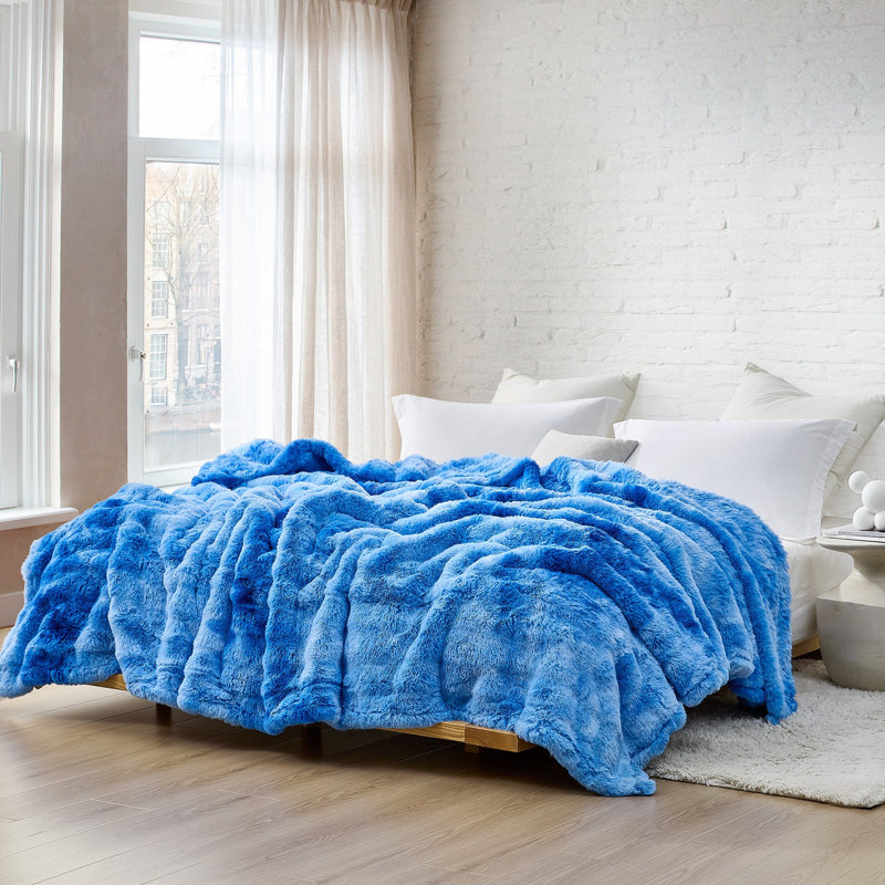 Snowball Chunky Bunny - Coma Inducer Blanket, Cloudy Day Blue, King