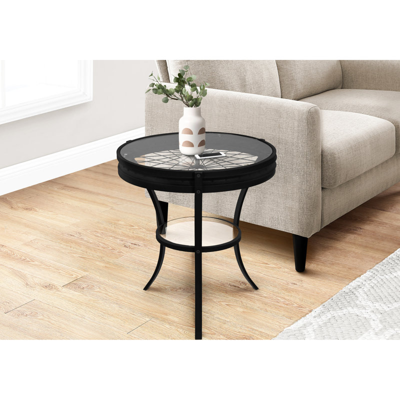 Table d'appoint de salon: verre trempé rond, métal noir, style transitionnel et surface de rangement en verre