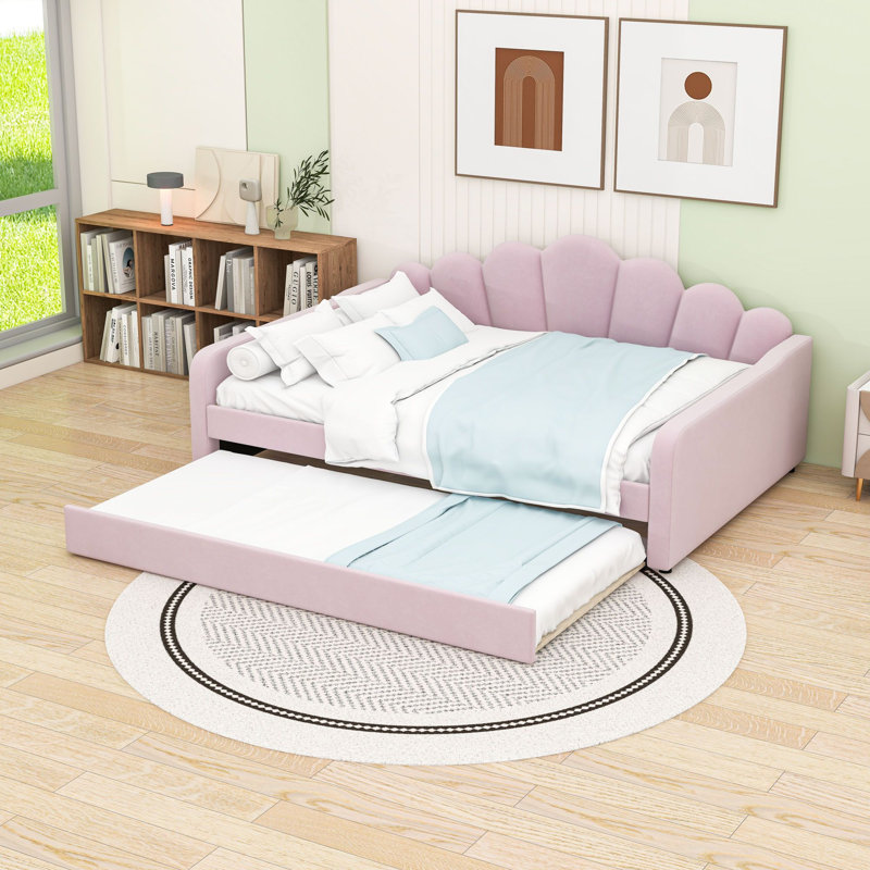 Grand lit de jour en velours avec dossier coquille festonnée et couchette, Rose