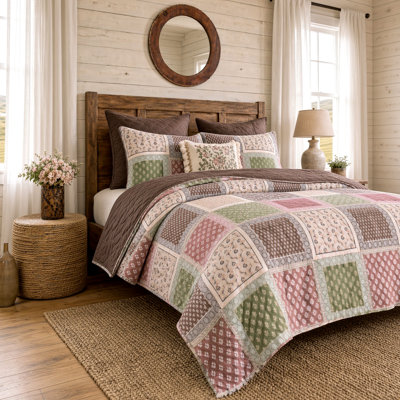 Greenland Home Fashions Jolene Reversible Quilt Set