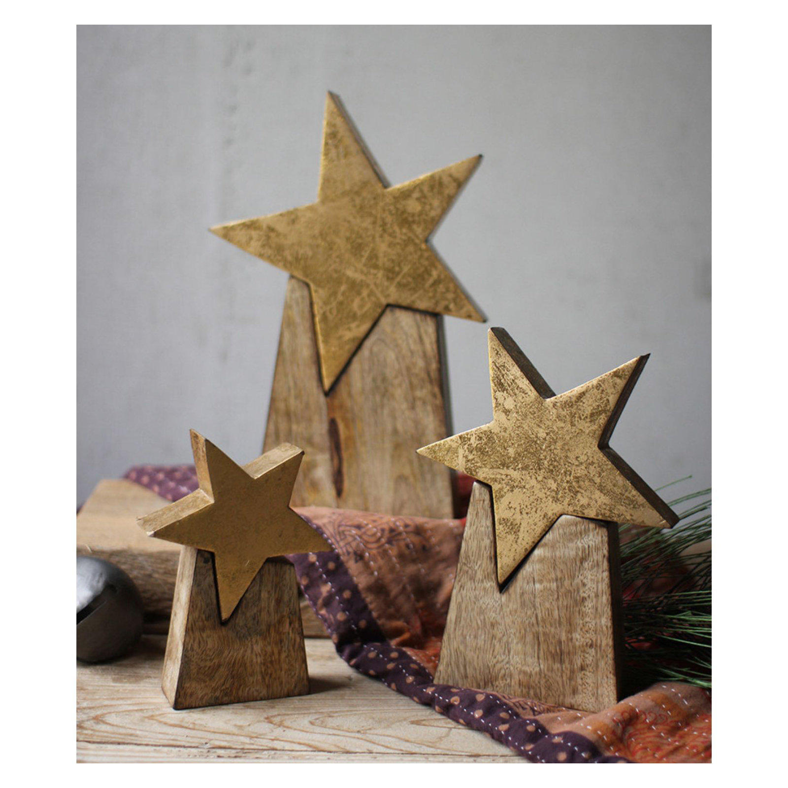 3 Piece Wooden Star on Base Set